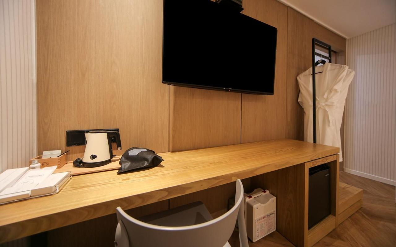 Hotel Lazy Heaven Changwon Exterior foto