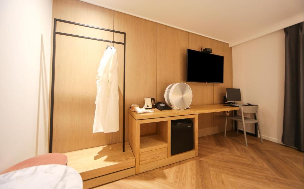 Hotel Lazy Heaven Changwon Exterior foto