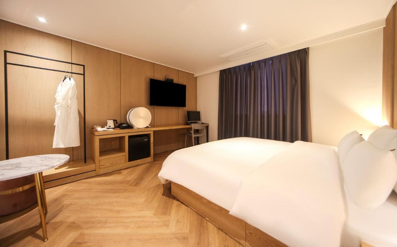 Hotel Lazy Heaven Changwon Exterior foto